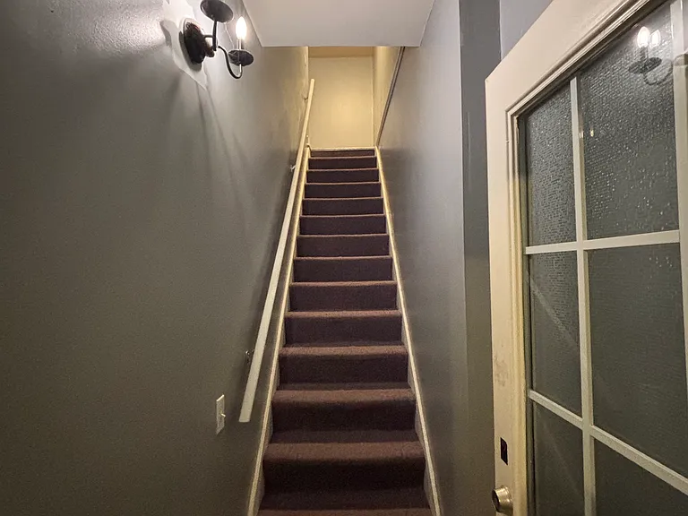 122 Cuyler St #3 — Photo 2