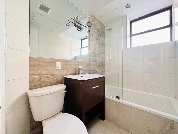 5th image of 448 Empire Blvd APT 2F