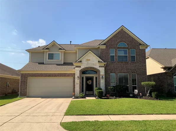 5446 Peppermint Ln, Baytown, TX 77521
