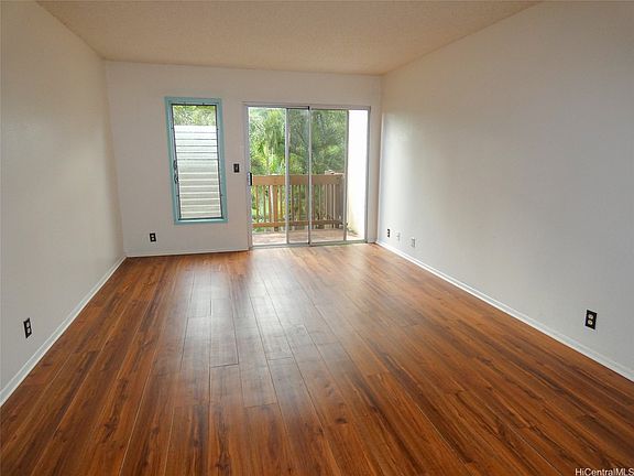 3rd image of 46-63 Emepela Pl APT U206