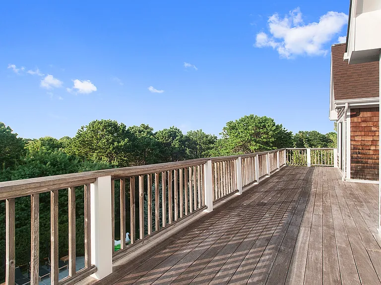 35 Blackwatch Ct — Photo 5