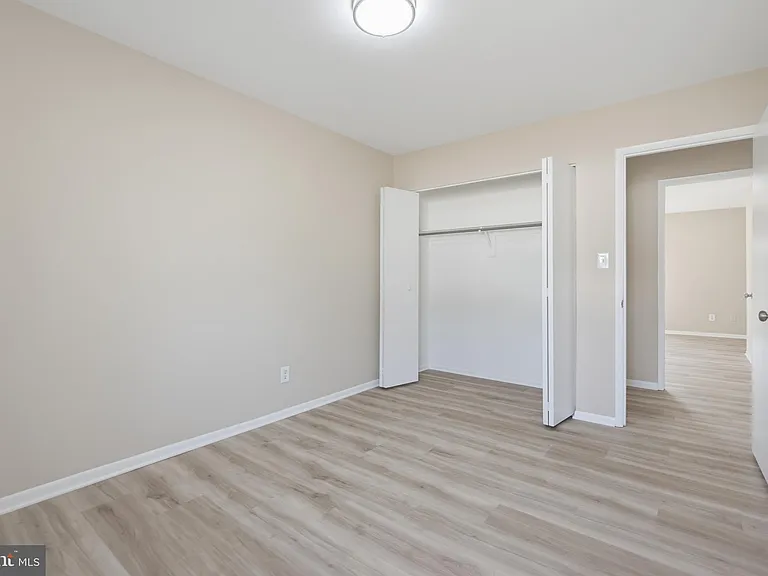 744 Cordell Way — Photo 32