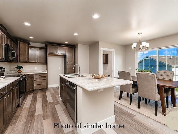 2nd image of 2236 Modera Ave