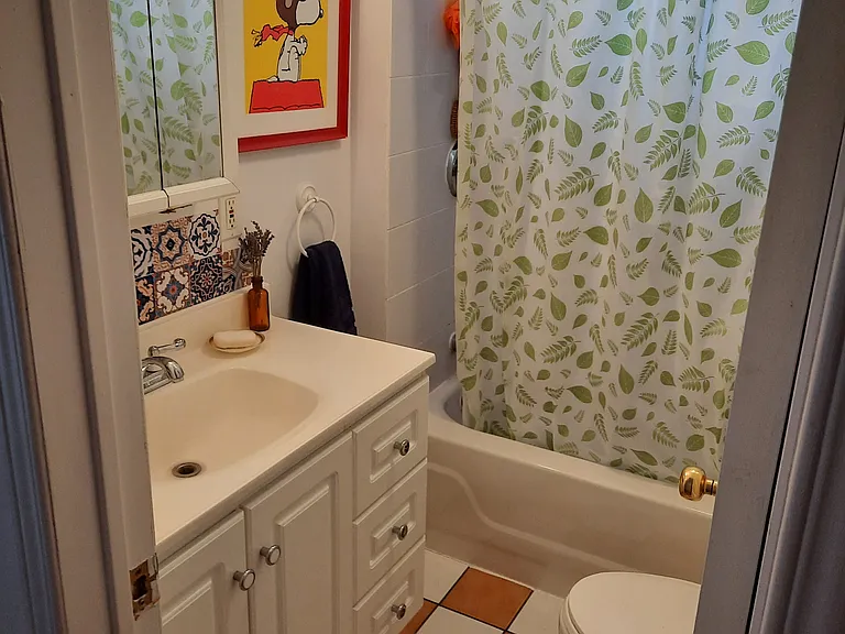 335 Nepean St — Photo 7