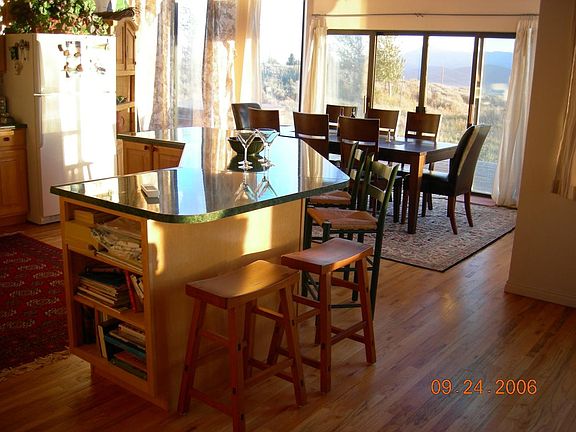 kitchen dining room