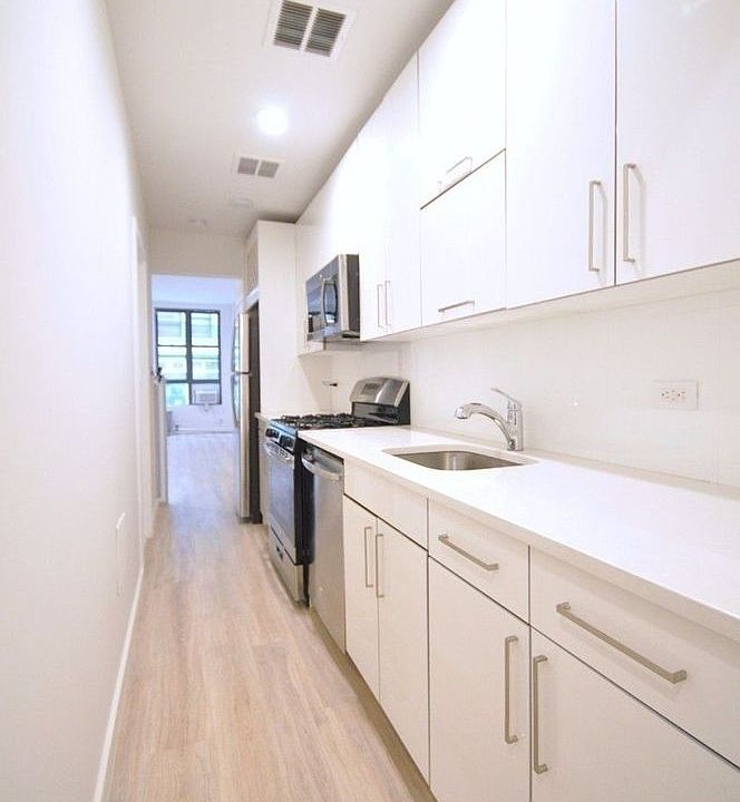 1st image of 243 W 54th St APT 2E