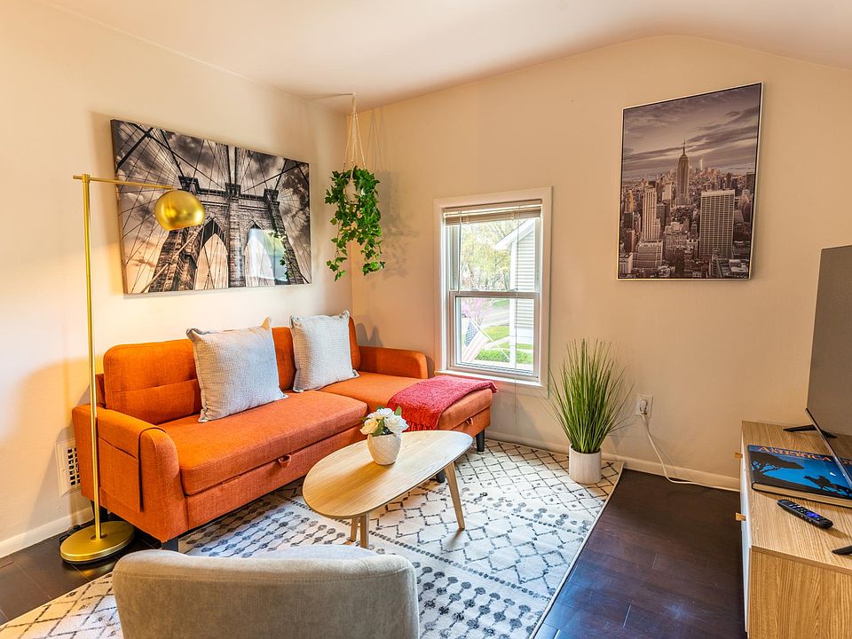 1st image of 1364 Catalpa Dr APT 5