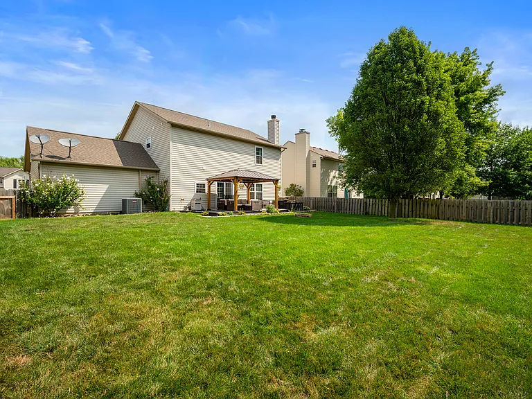 10007 Palmaire Pl — Photo 25