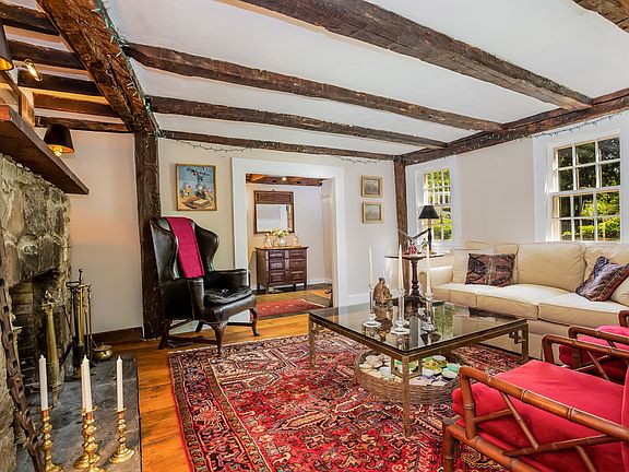 3435 Morehouse Highway