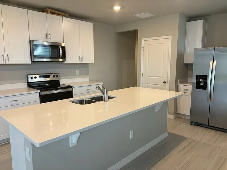 7341 Boggy Creek Pl — Photo 1