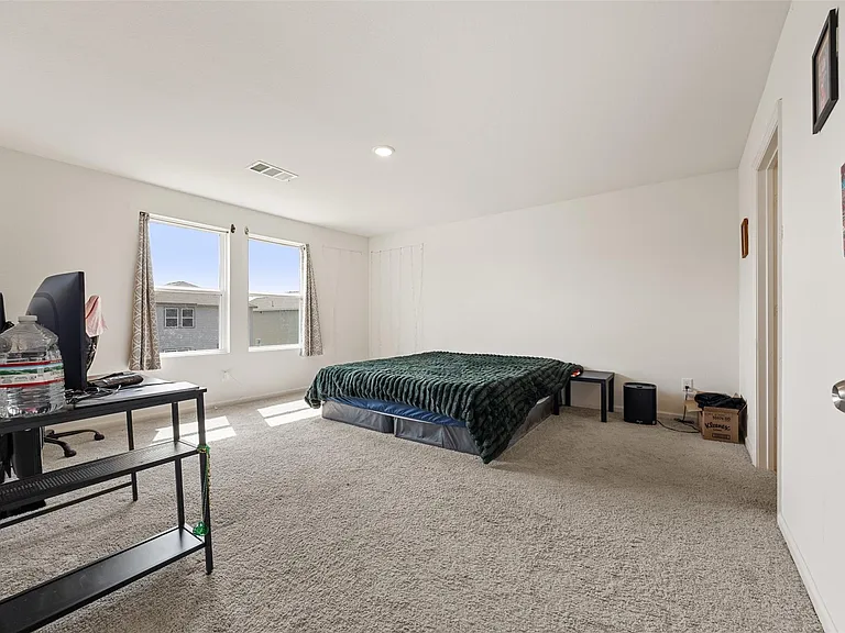 7826 Pink Dahlia Dr — Photo 17
