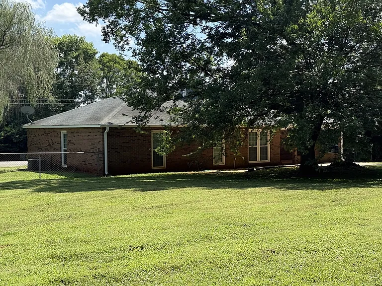 111 Scarlet Oak Cir — Photo 18