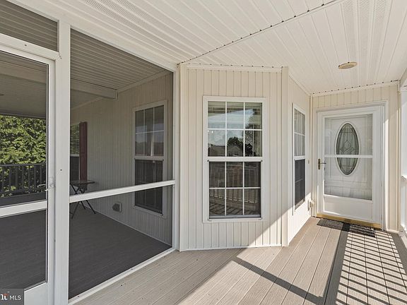 2nd image of 44 Catts Ln #24