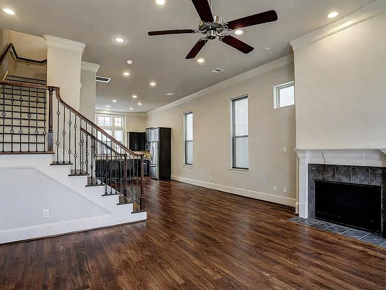 10912 Wrenwood Park — Photo 9