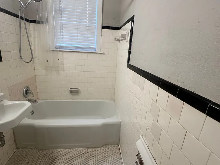 3017 McQueen St — Photo 7