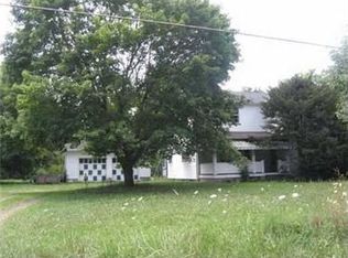 806 Rutledge Rd, Transfer, PA 16154