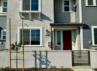 4283 S Hollyhock Paseo #30, Ontario, CA 91761