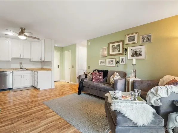 6350 Genesee Ave Unit 115, San Diego, CA 92122