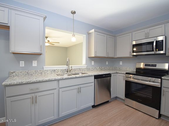 2nd image of 1227 Masters Ln #A