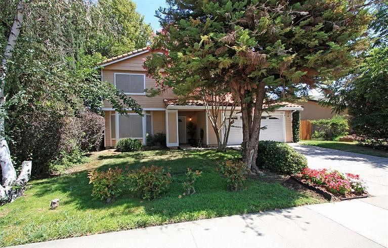 1st image of 2810 Azevedo Dr