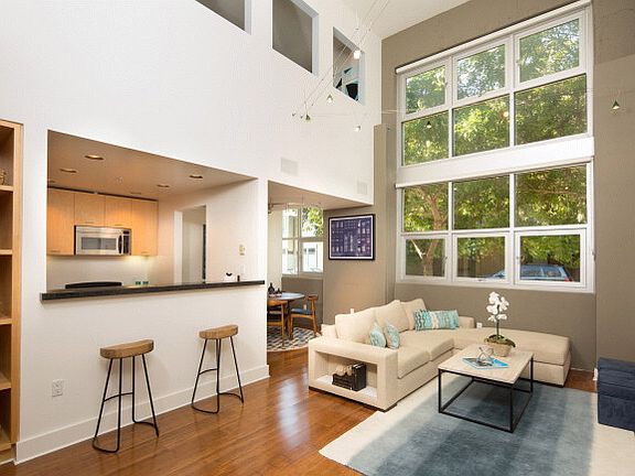 3rd image of 445 Francisco St APT 102