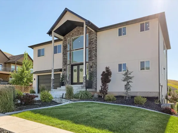 828 S Deer Rd, Tooele, UT 84074