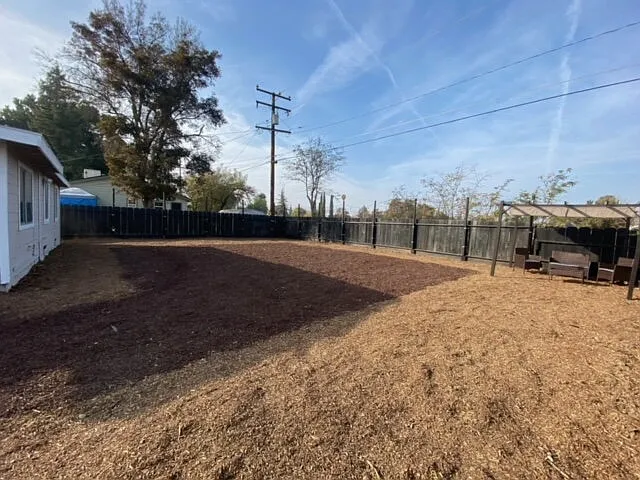 526 N View Ave — Photo 38