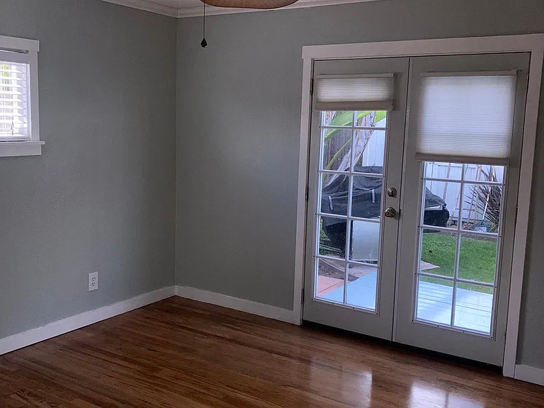 326 Hillcrest Dr — Photo 15