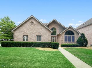 1389 N 9th Ave, Addison, IL 60101