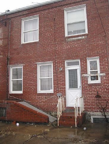 2nd image of 3642 Elmley Ave