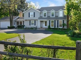 130 Wagner Rd, Northfield, IL 60093