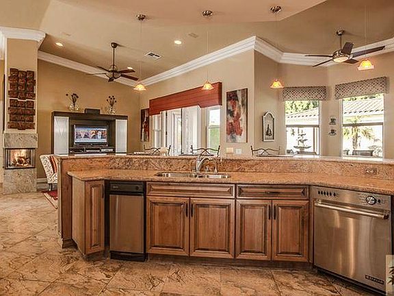 2nd image of 79120 Bermuda Dunes Dr