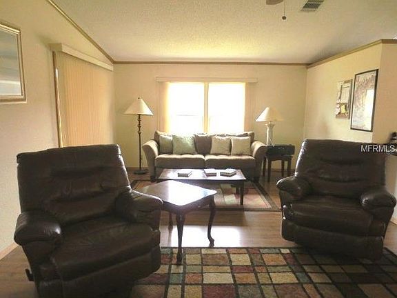 5th image of 750 Watersedge St