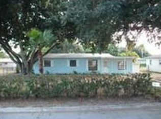 2513 2nd St SW, Vero Beach, FL 32962