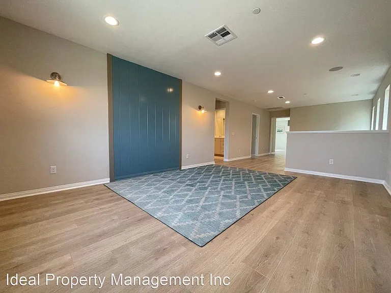 16025 Symphony Ln — Photo 6