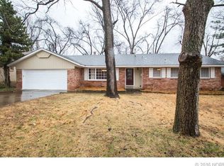 5225 S Atlanta Ave, Tulsa, OK 74105