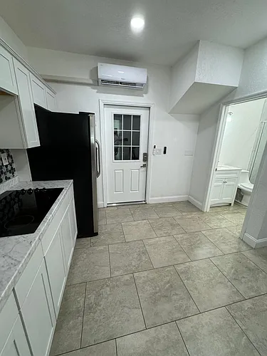 (Undisclosed Address) Photo 1