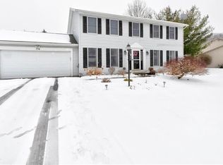 734 Bishops Ln, Webster, NY 14580