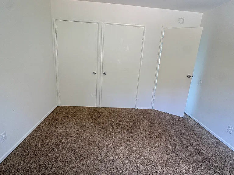 2161 Lillie Ave #5 — Photo 6