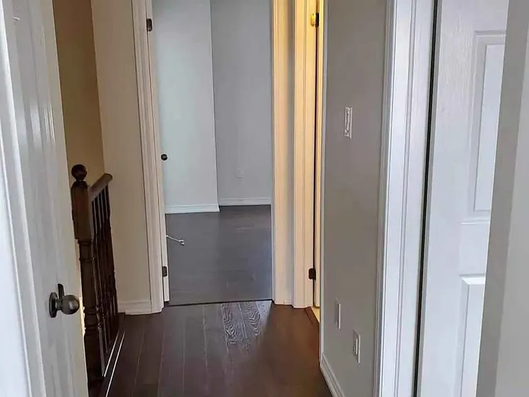 8250 Tulip Tree Dr — Photo 8
