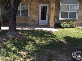 802 W 24th St, Mission, TX 78574