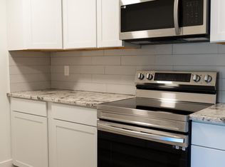 726 Zorn Ave APT 17, Louisville, KY 40206