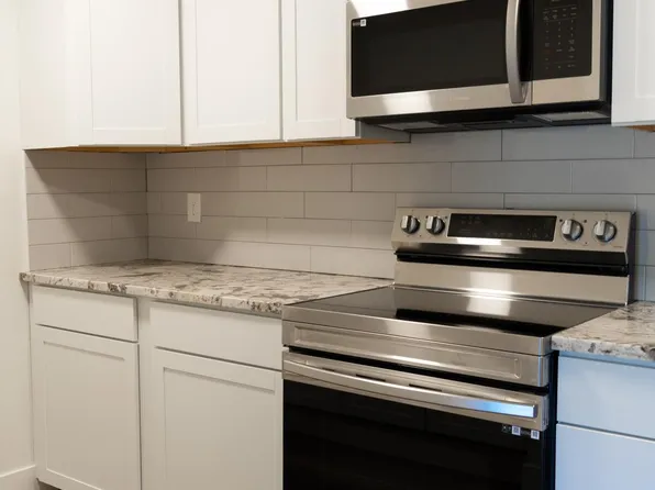 726 Zorn Ave APT 17, Louisville, KY 40206