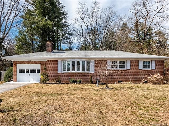 1st image of 925 Judsen Ln