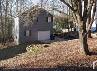 4397 Cary Dr, Snellville, GA
