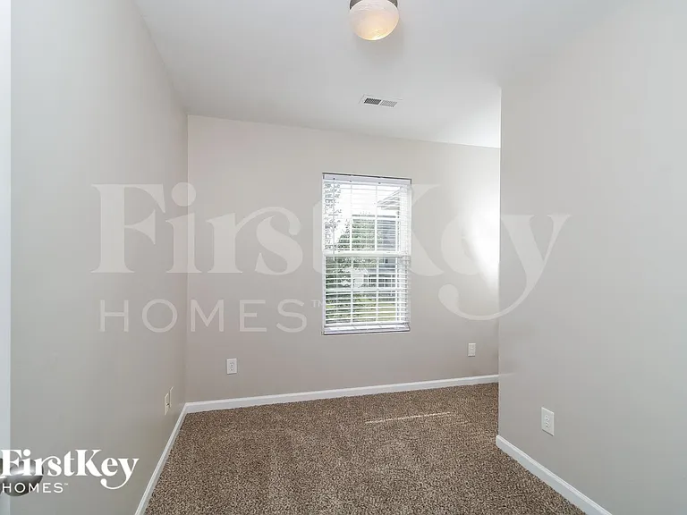 169 Silver Creek Trl — Photo 11