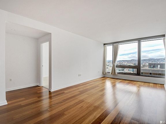 5th image of 1 Hawthorne St Unit 19D