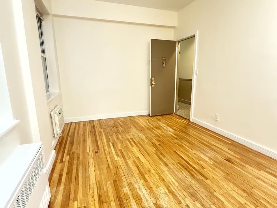 1st image of 25 W 84th St APT 3D