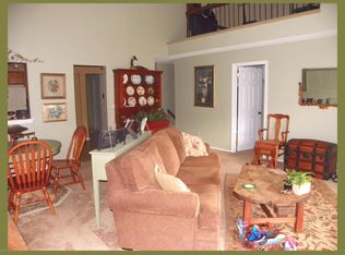 38 Tulip Ln, Freehold, NJ 07728