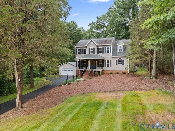 2039 Shadow Creek Ct, Powhatan, VA 23139